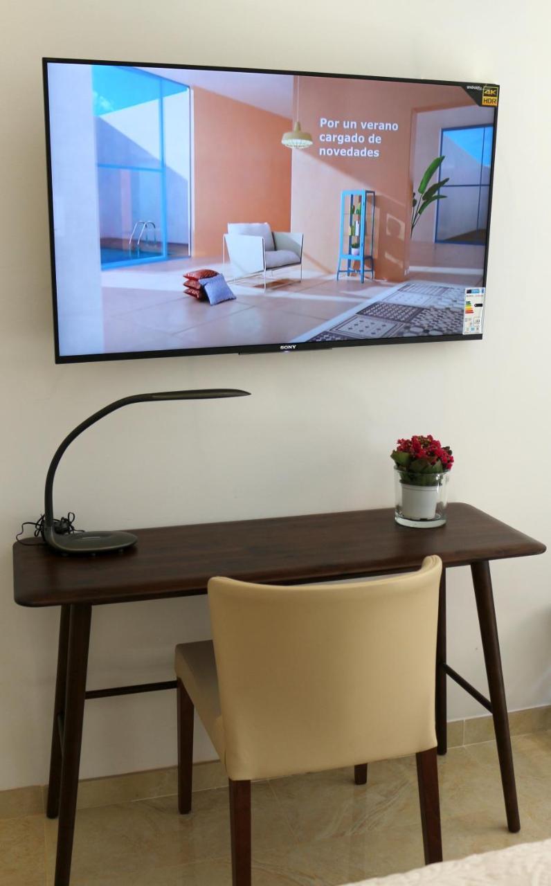 Valencia Town Center New Apartments Экстерьер фото